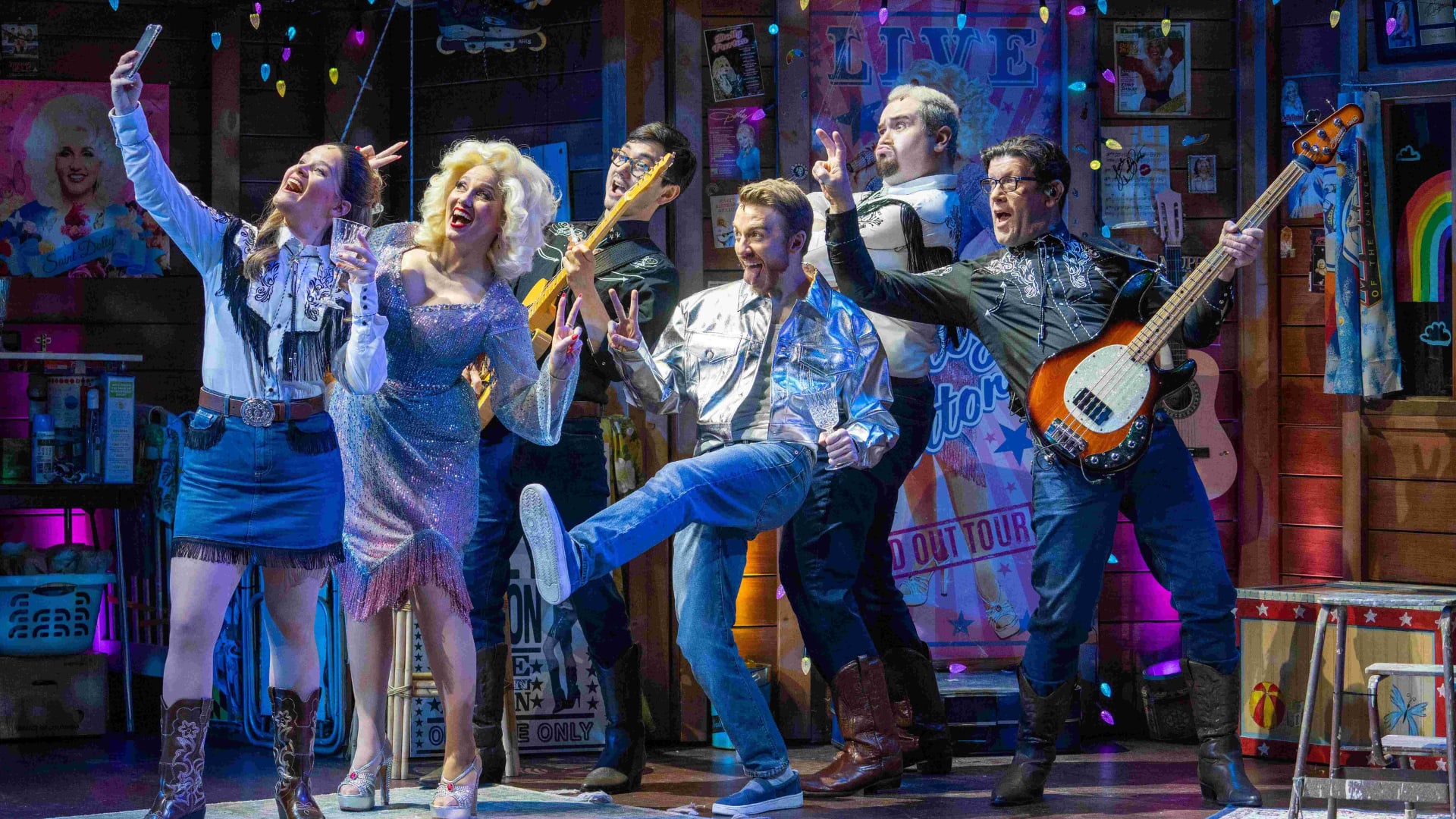 Here You Come Again The New Dolly Parton Musical Tickets Musicals